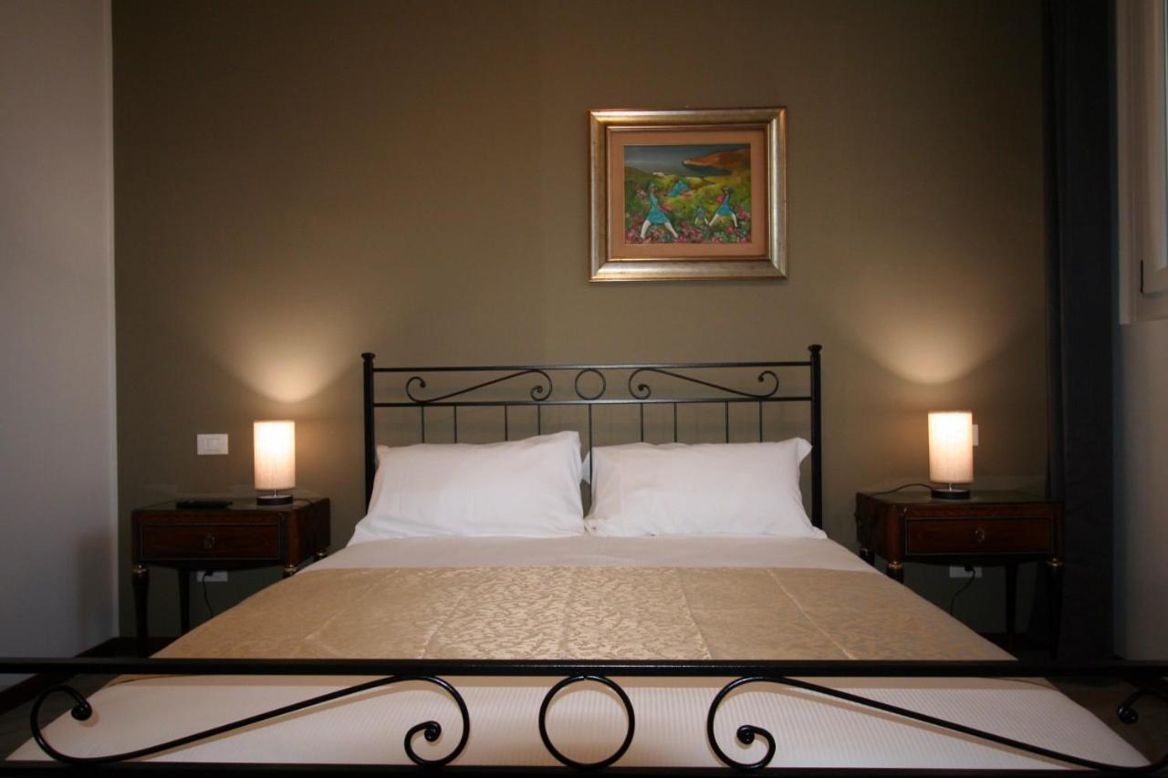 Sansirofiera Rooms Mediolan Zewnętrze zdjęcie